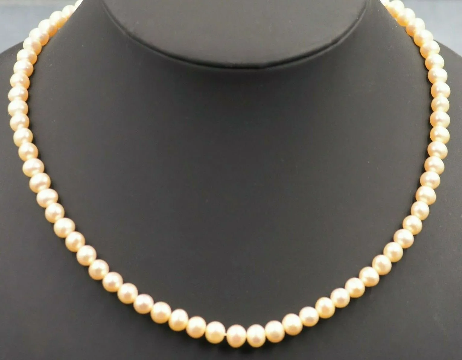14ct Yellow Gold Pink Freshwater Cultured Pearl Necklace
