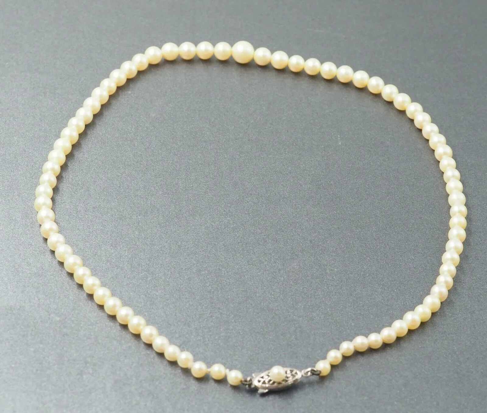 Cultured Pearl Strand Mikado Necklace