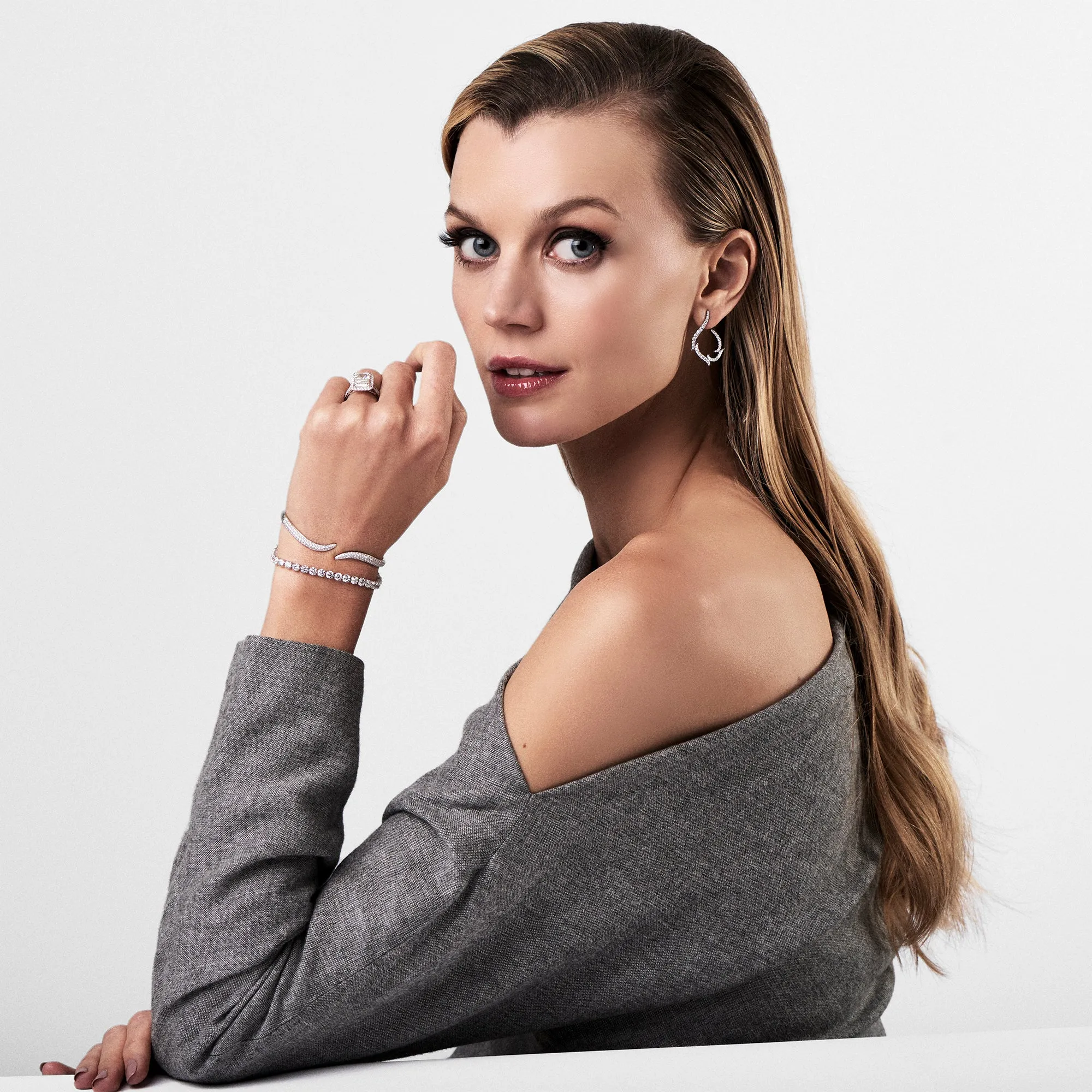 Diamond Wave Bangle