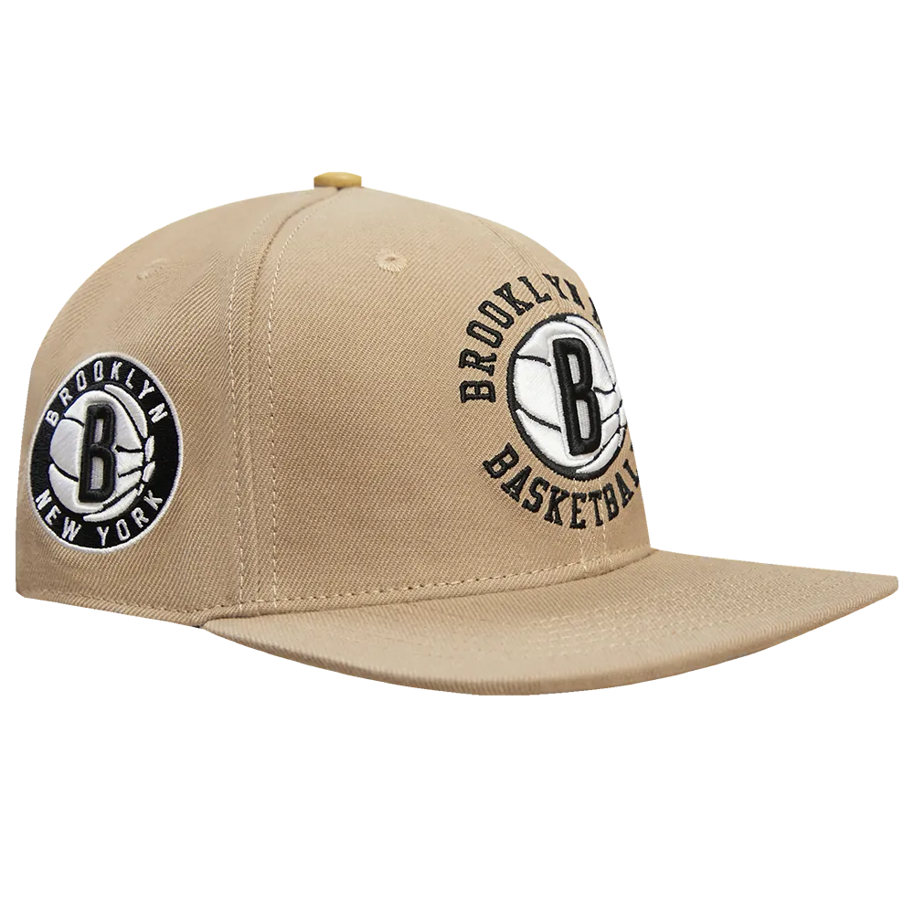 NBA BROOKLYN NETS HYBRID UNISEX WOOL SNAPBACK HAT (KHAKI)