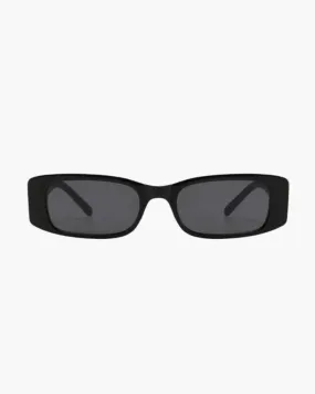 Neria – Retro design – Sunglasses