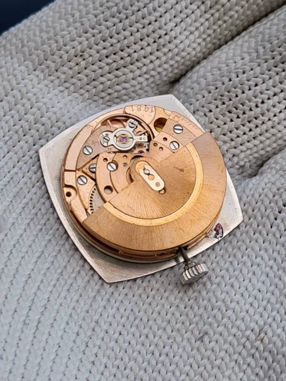 OMEGA GENÈVE AUTOMATIC DATE REF. 162.0042