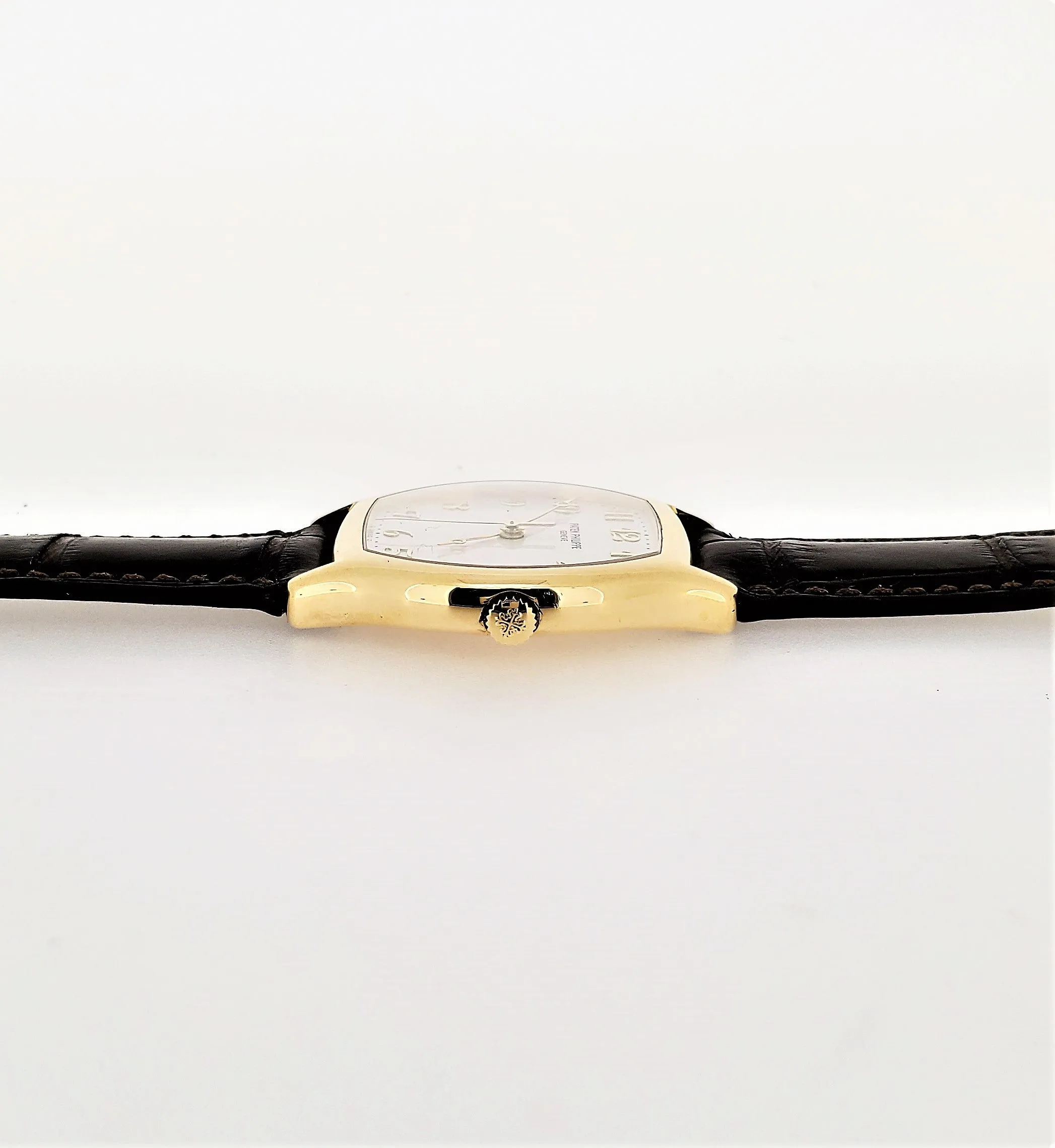 Patek Philippe 5030J Yellow gold Automatic Tonneau shape watch Circa 1995