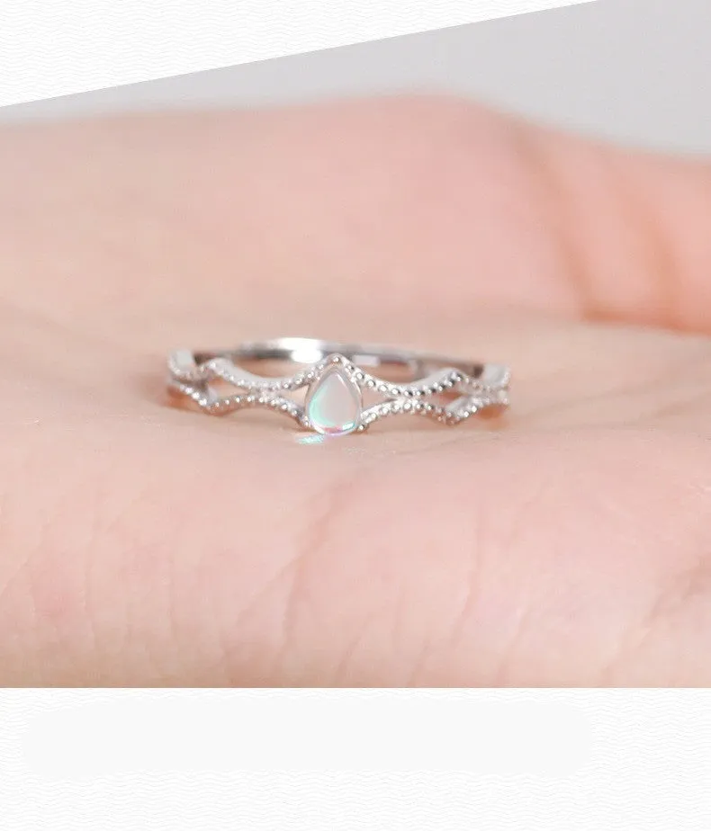 Princess and Knight - The Nevermore Vintage Ring S925 silver - moonstone