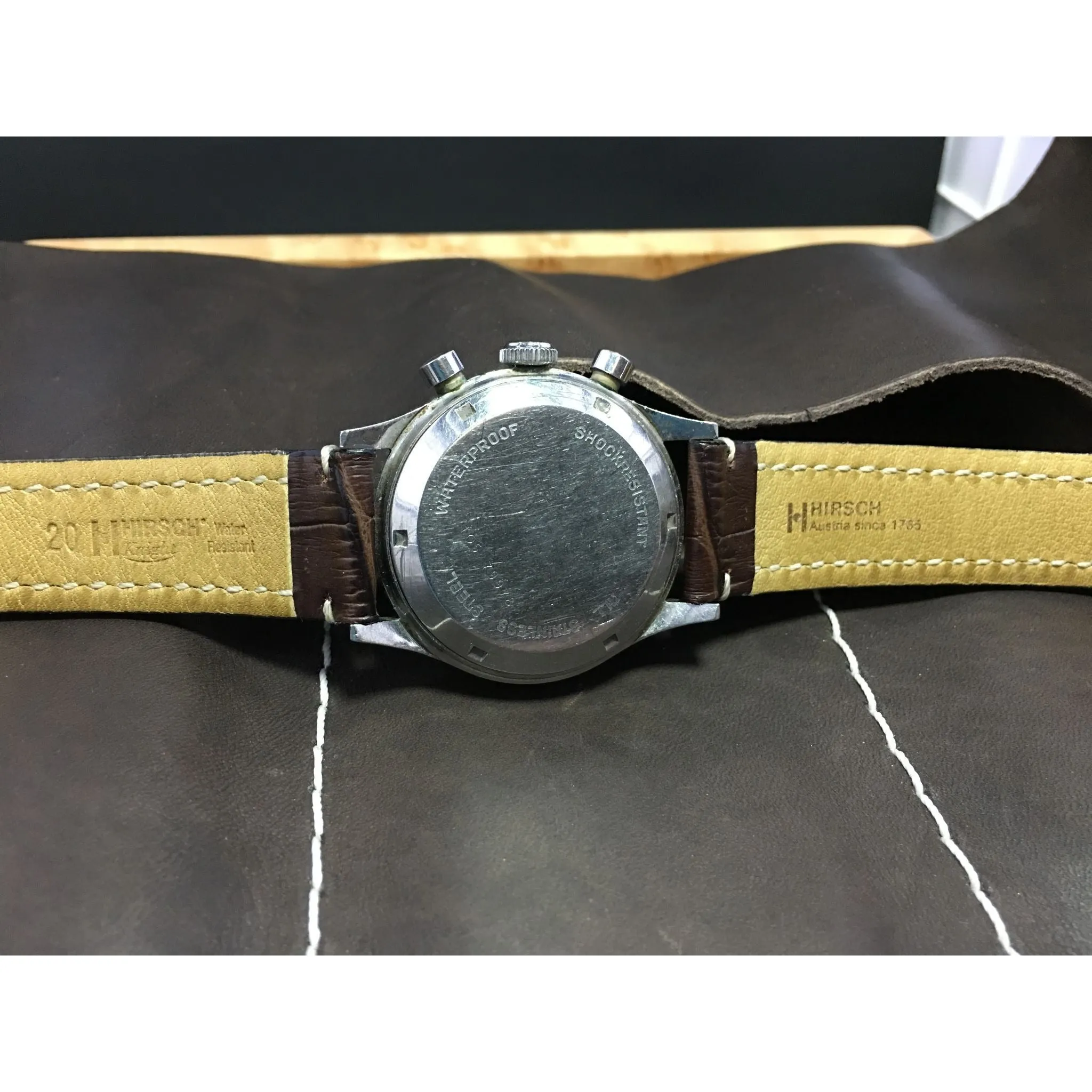 Sold - Croton Nivada Grenchen Aviator Sea Diver Vintage Chronograph Valjoux 92 Shock Resistant Black Dial