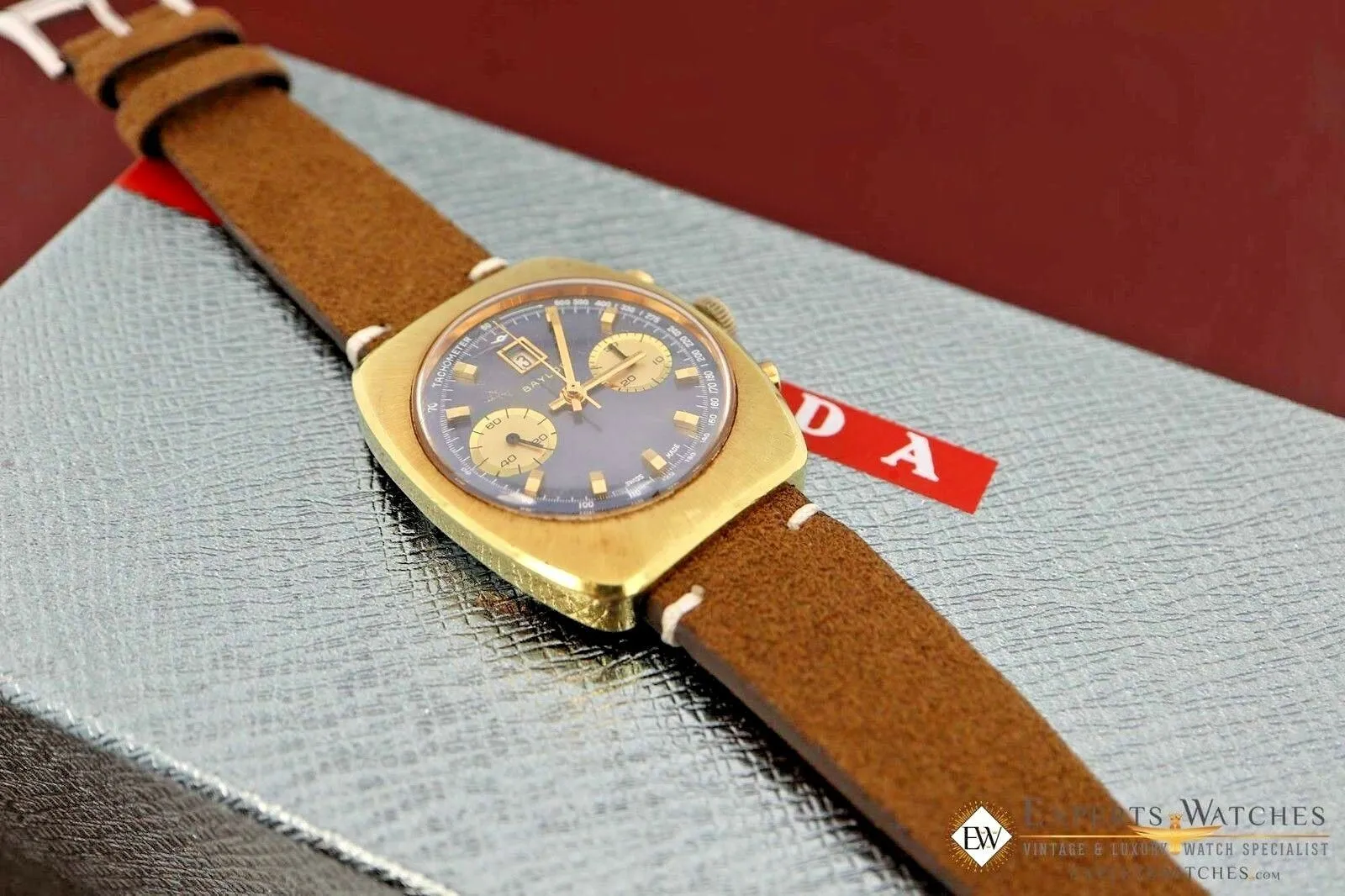 Vintage BAYLOR Chronograph Beautiful Blue Dial Matt Gold Fill Date at 12 W/ Box