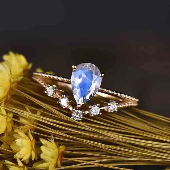 Vintage Female Moonstone engagement ring rose gold split shank milgrain
